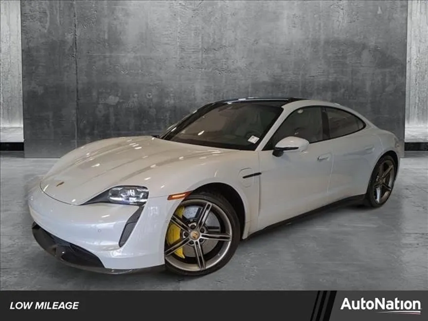 2024 Porsche Taycan Turbo photo 1