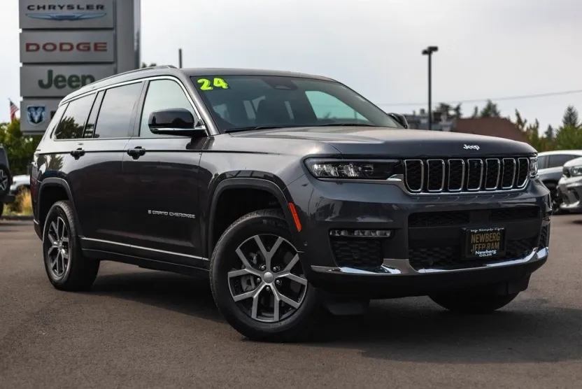 2024 Jeep Grand Cherokee Limited photo 1
