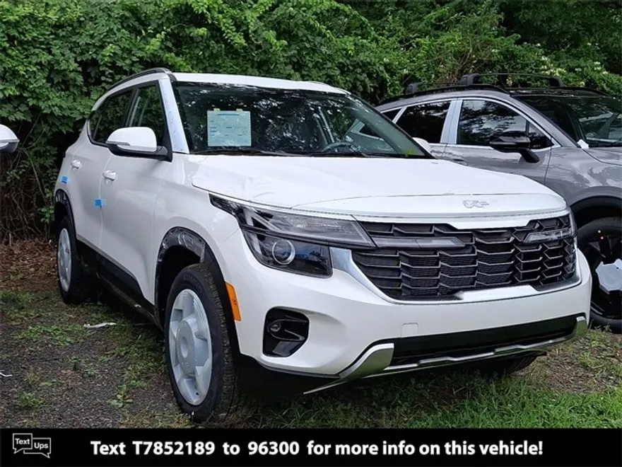 2026 Kia Seltos S photo 1