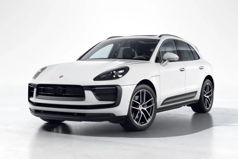 2026 Porsche Macan T photo 1