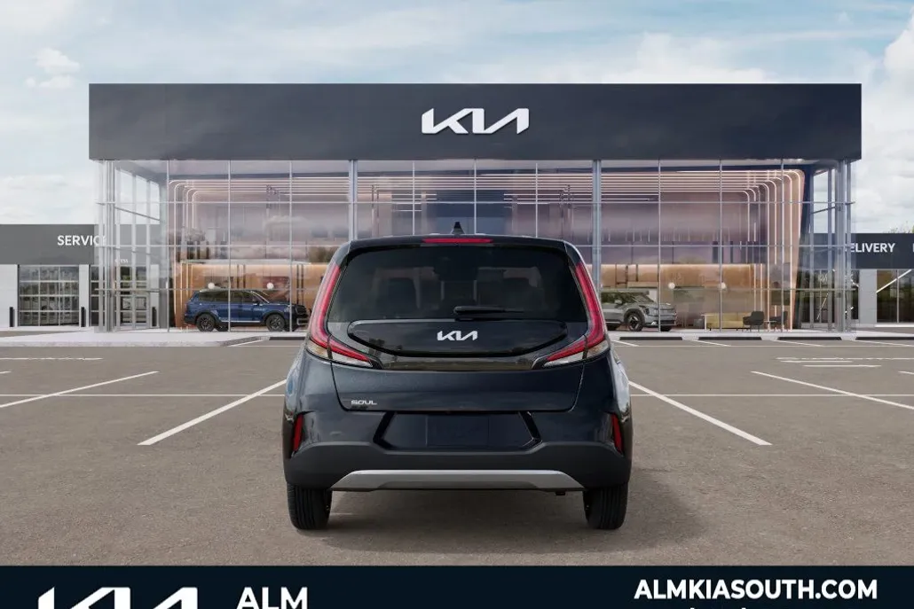 2025 Kia Soul LX photo 1