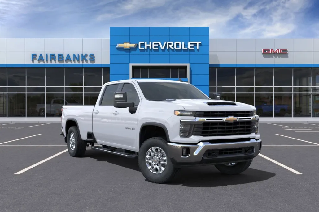 2025 Chevrolet Silverado 3500HD LT photo 1