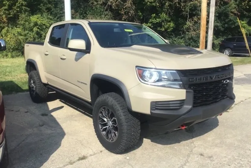 2022 Chevrolet Colorado ZR2 photo 1