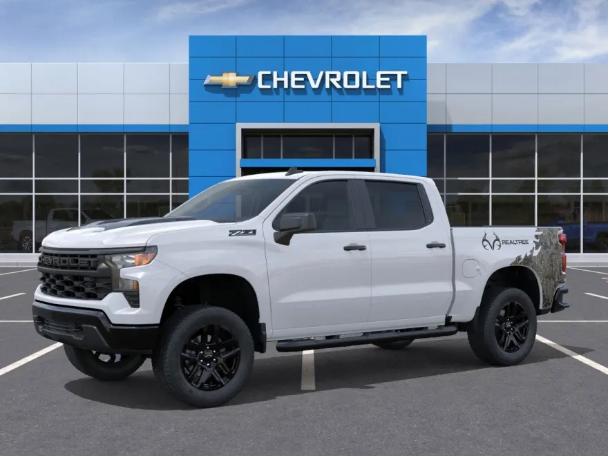 2025 Chevrolet Silverado 1500 Custom Trail Boss photo 1