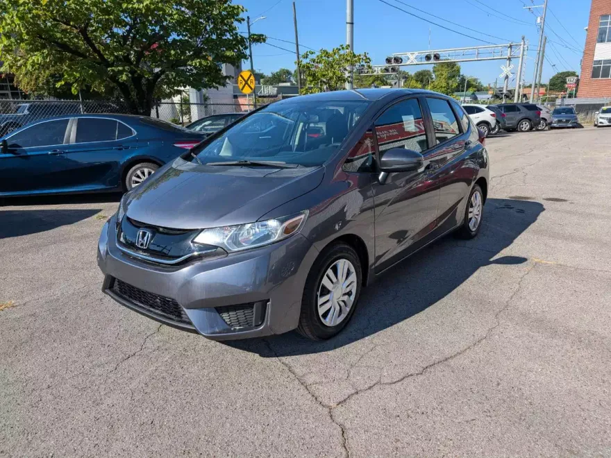 2017 Honda Fit LX photo 1