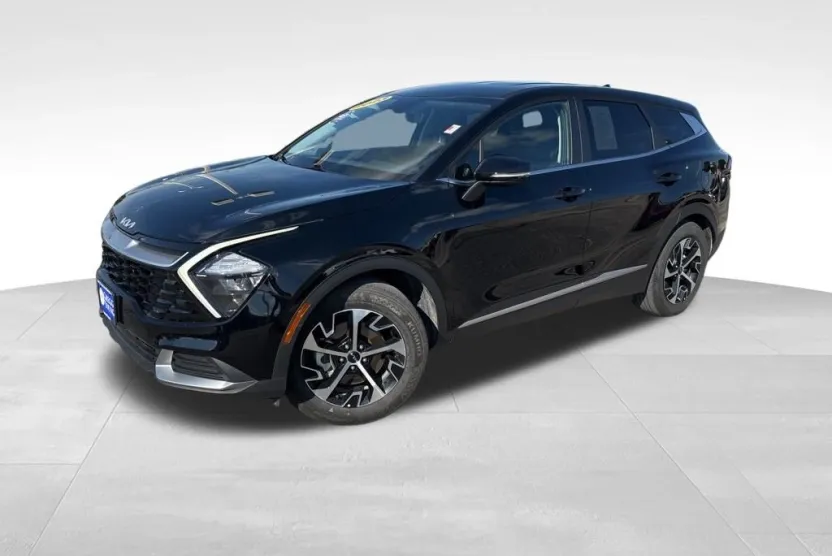 2023 Kia Sportage EX photo 1
