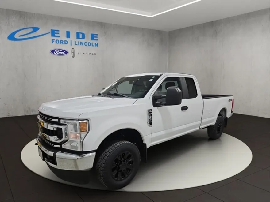 2021 Ford F-350 XL photo 1