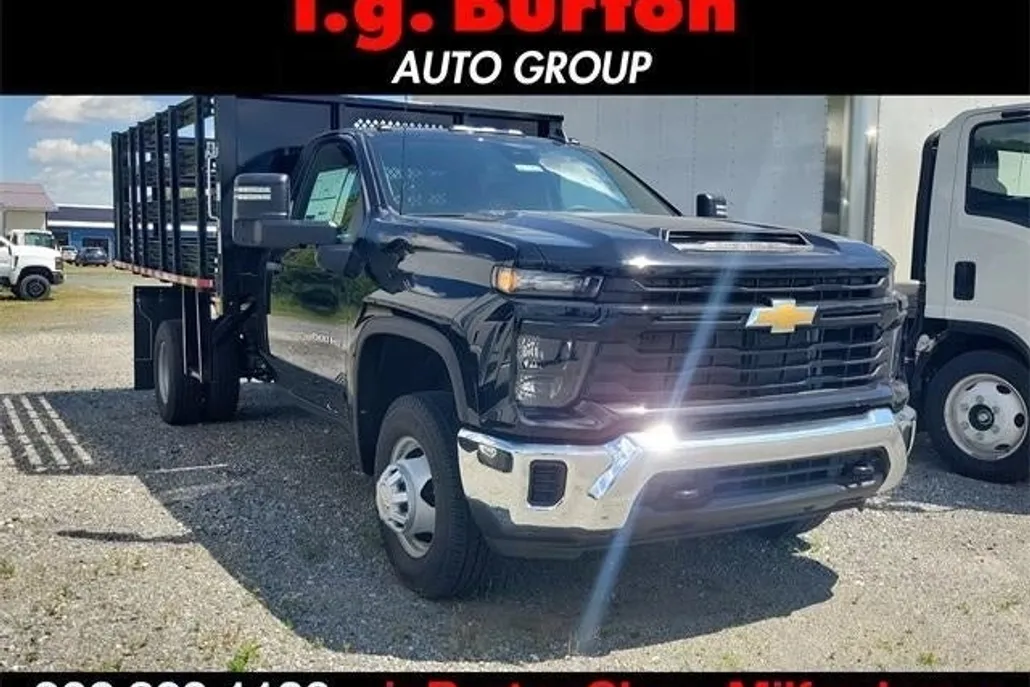 2024 Chevrolet Silverado 3500HD Work Truck photo 1