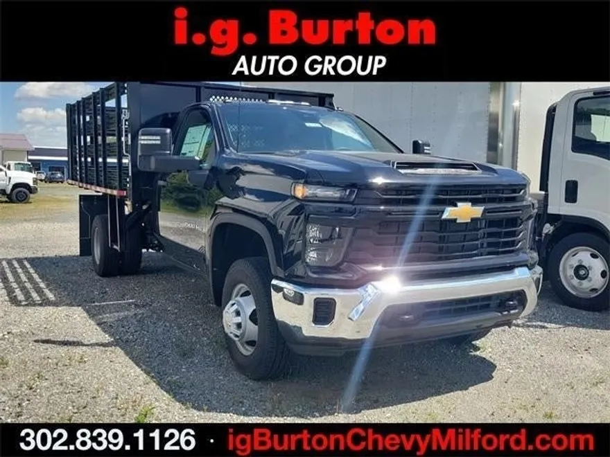 2024 Chevrolet Silverado 3500HD Work Truck photo 1