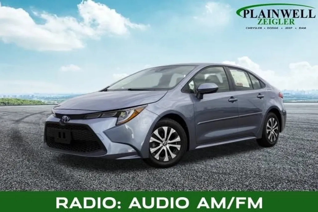 2022 Toyota Corolla Hybrid LE photo 1