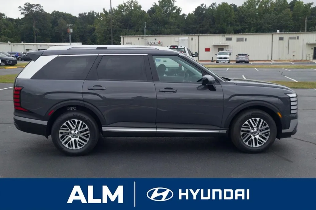 2026 Hyundai Palisade SEL photo 1
