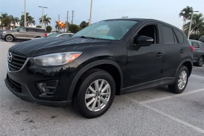 2016 Mazda CX-5 Sport photo 1