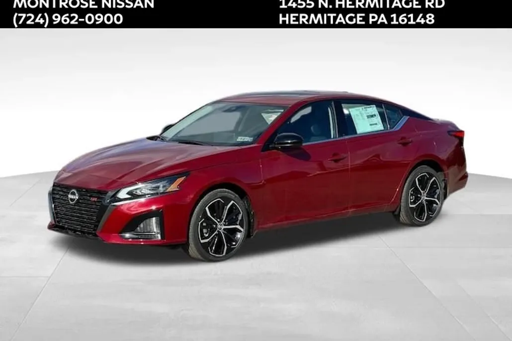 2025 Nissan Altima SR photo 1