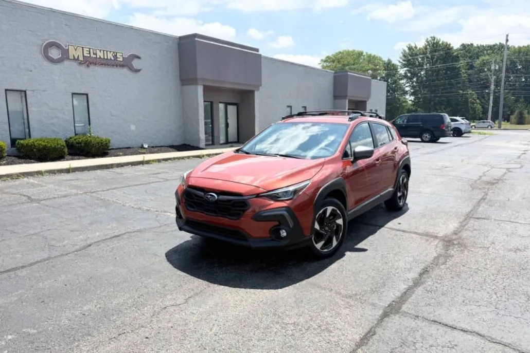2024 Subaru Crosstrek Limited photo 1