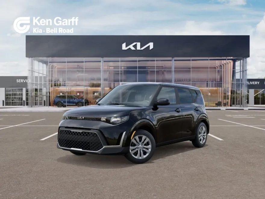 2025 Kia Soul LX photo 1