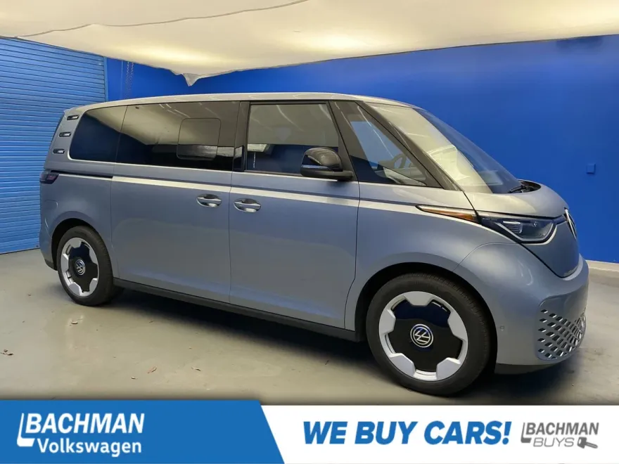 2025 Volkswagen ID. Buzz Pro S photo 1