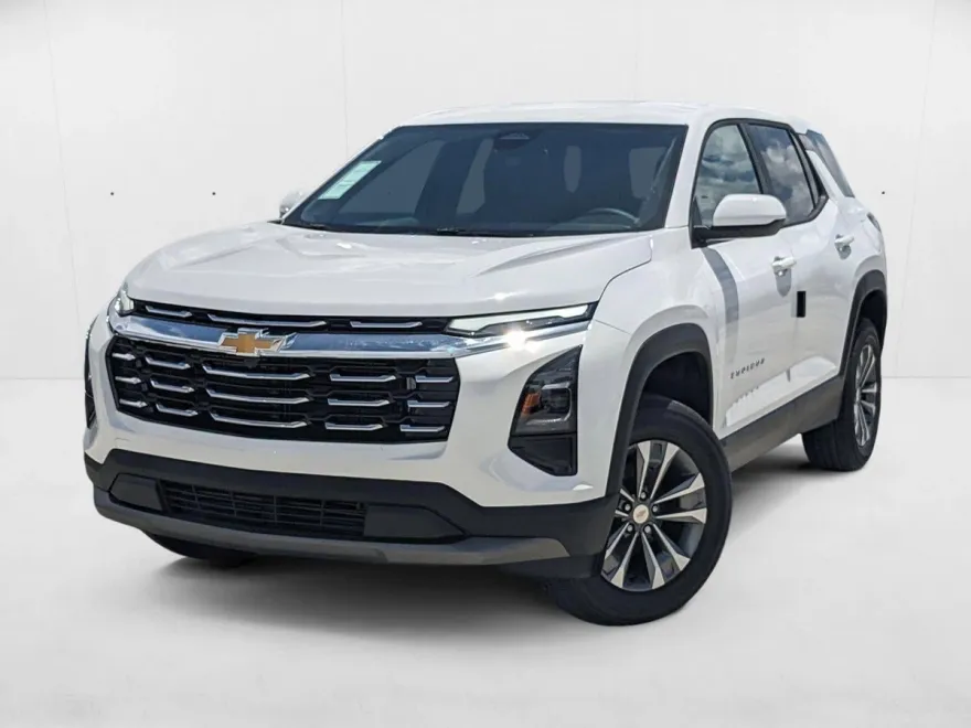 2026 Chevrolet Equinox LT photo 1