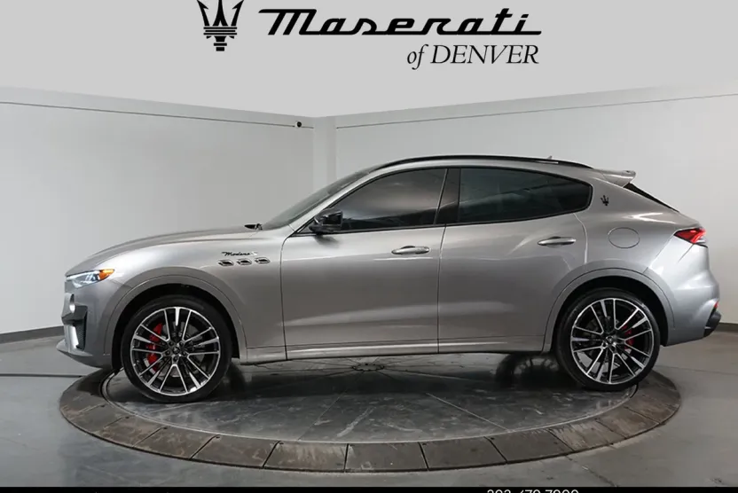 2022 Maserati Levante Modena S photo 1