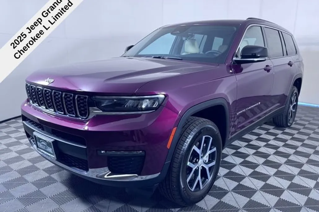 2025 Jeep Grand Cherokee Limited photo 1
