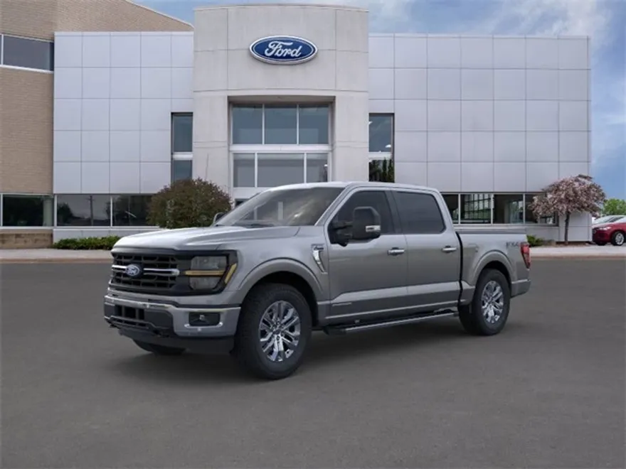 2025 Ford F-150 XLT photo 1
