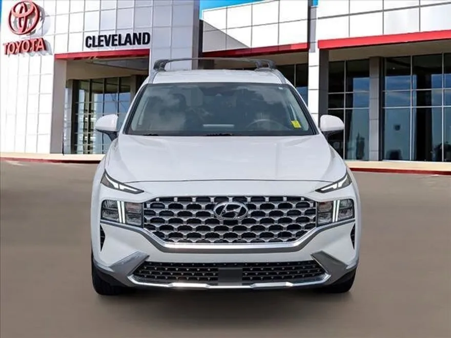 2022 Hyundai Santa Fe SEL photo 1