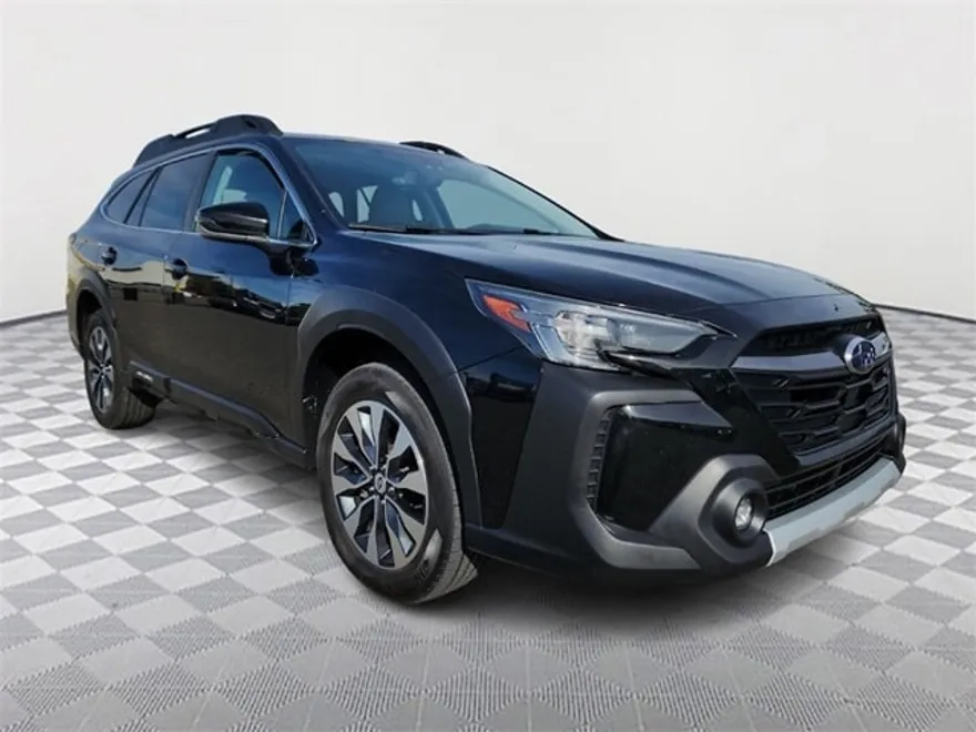 2023 Subaru Outback Limited photo 1