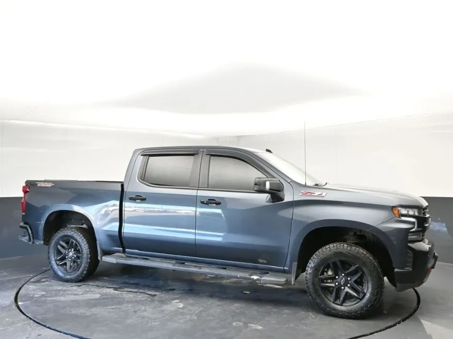 2021 Chevrolet Silverado 1500 LT Trail Boss photo 1