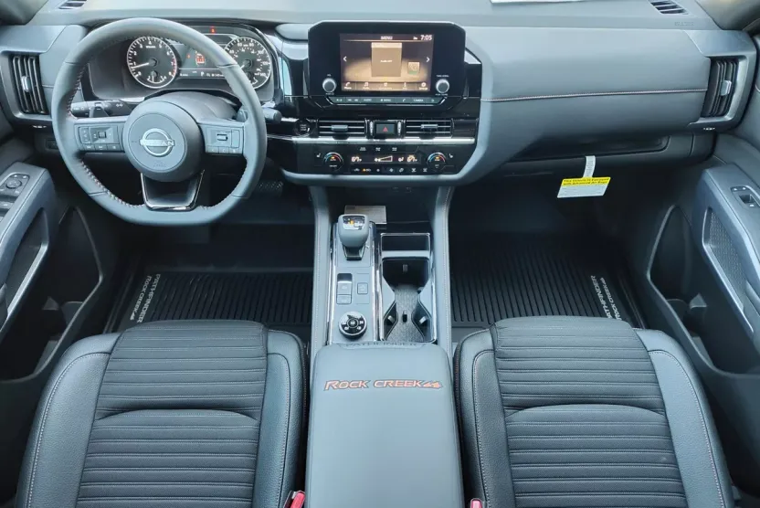 2025 Nissan Pathfinder Rock Creek photo 1