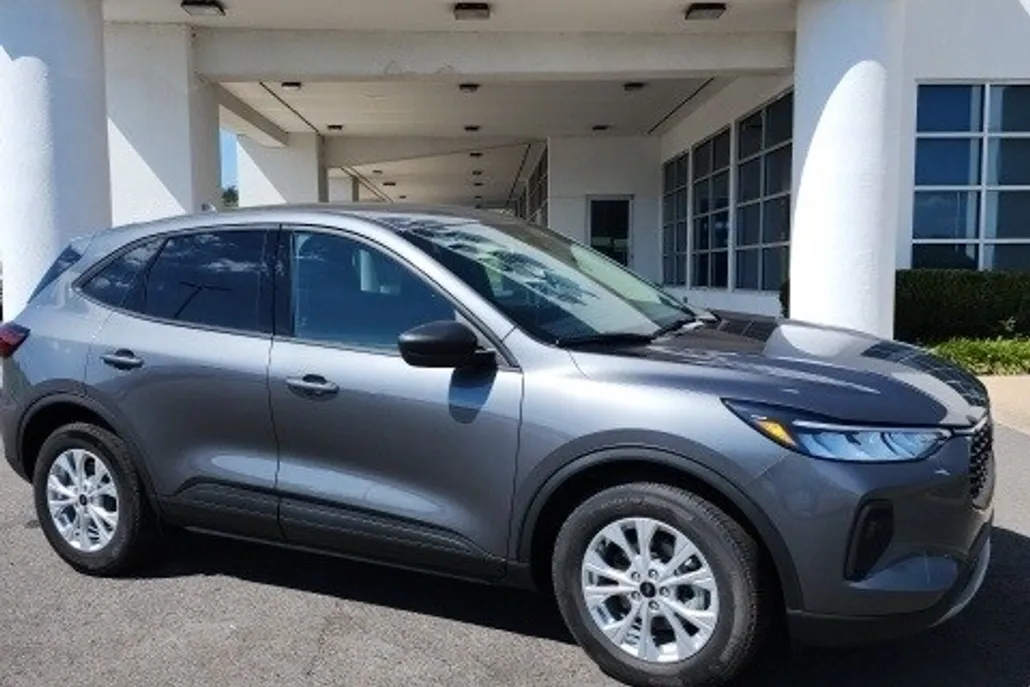 2025 Ford Escape Active photo 1