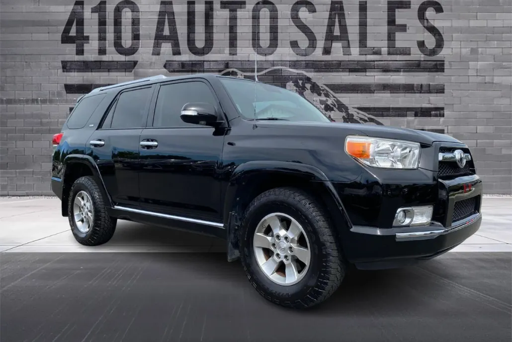 2013 Toyota 4Runner SR5 Sport photo 1
