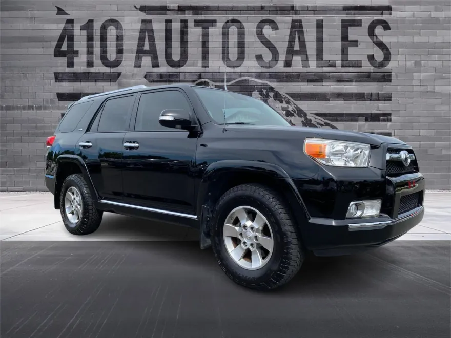 2013 Toyota 4Runner SR5 Sport photo 1