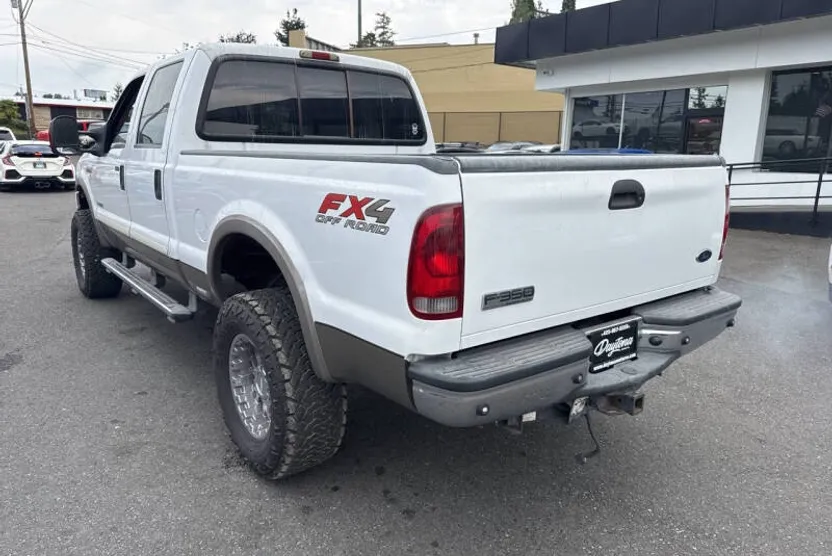 2005 Ford F-350 Lariat photo 1