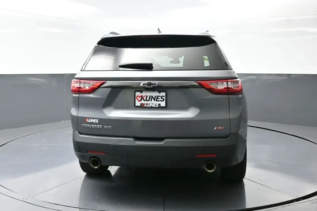 2019 Chevrolet Traverse RS 2LT photo 1