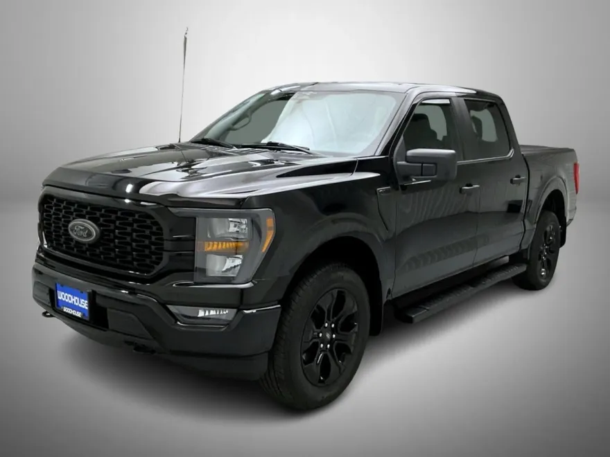 2023 Ford F-150 XL photo 1