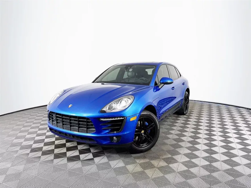 2018 Porsche Macan Base photo 1