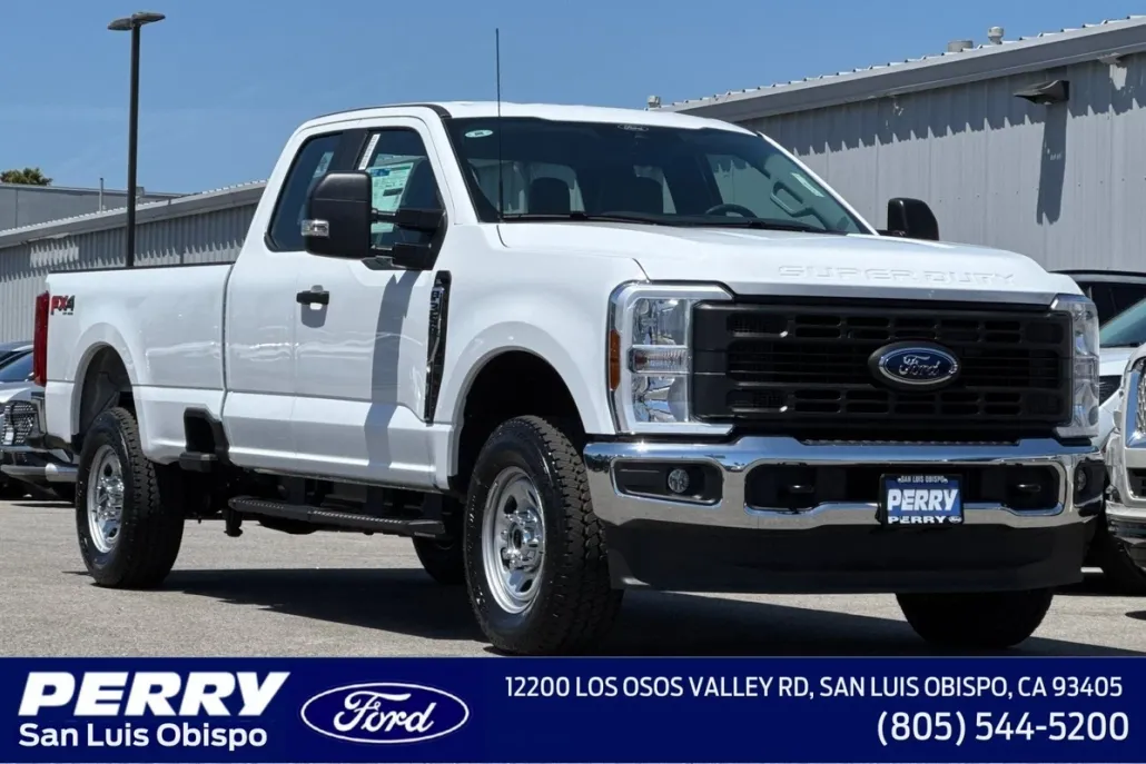 2025 Ford F-350 photo 1