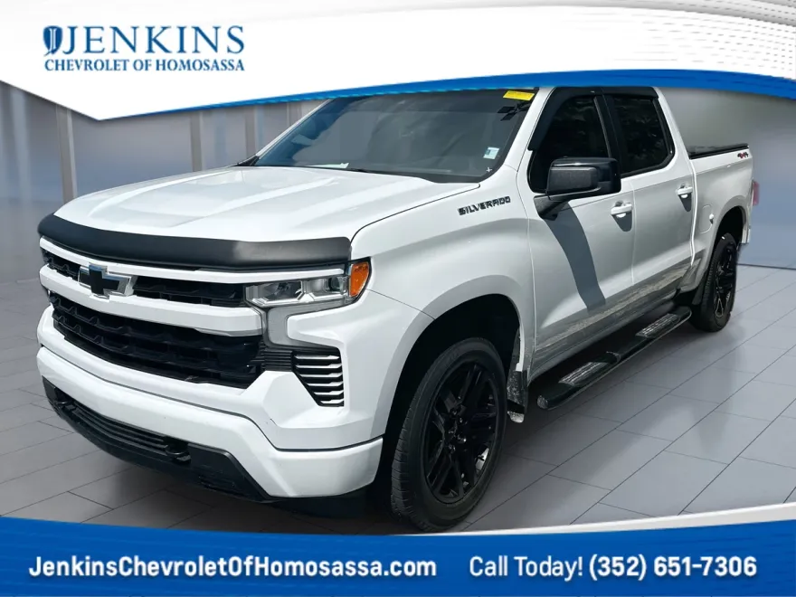 2023 Chevrolet Silverado 1500 RST photo 1