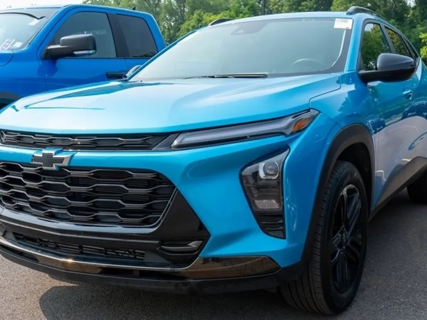 2025 Chevrolet Trax ACTIV photo 1
