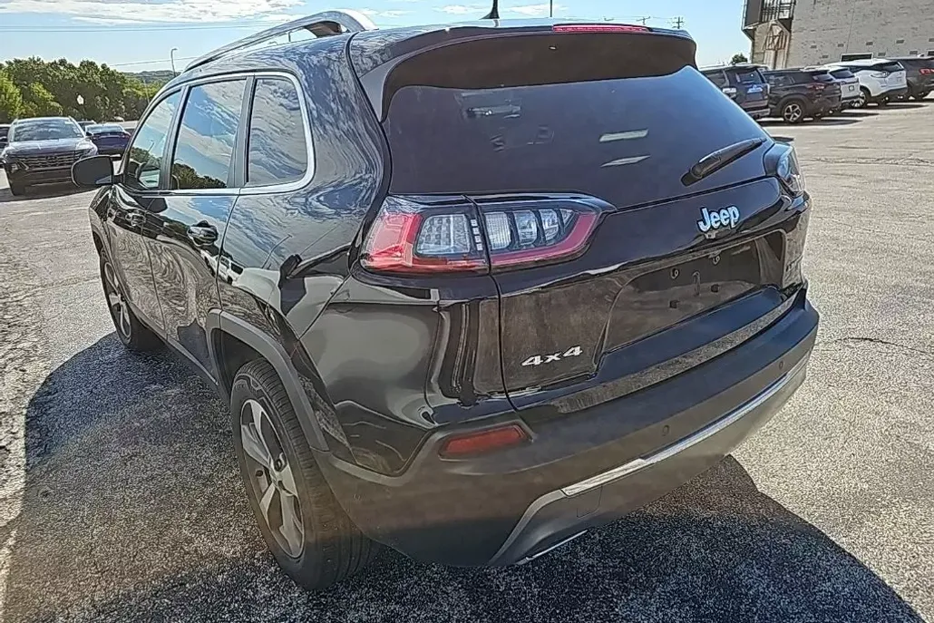 2021 Jeep Cherokee Limited photo 1