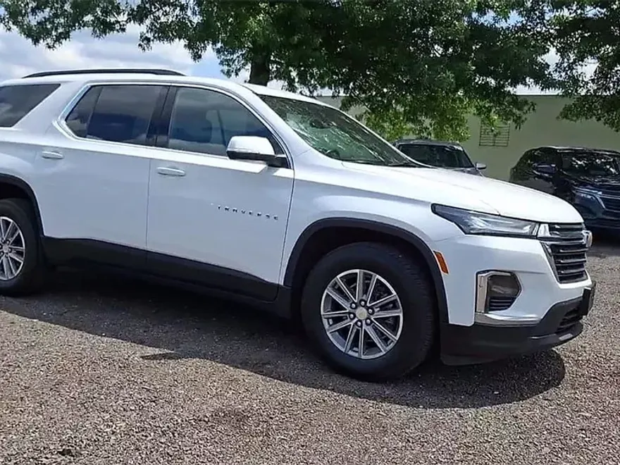 2022 Chevrolet Traverse Cloth photo 1
