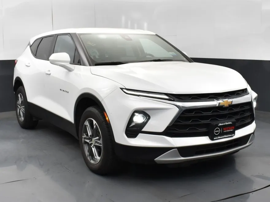 2023 Chevrolet Blazer 2LT photo 1