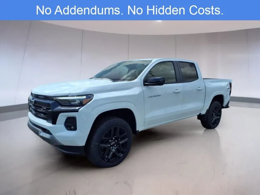 2025 Chevrolet Colorado Z71 photo 1