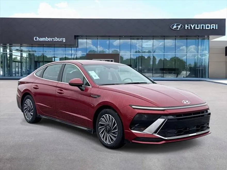 2025 Hyundai Sonata Hybrid SEL photo 1