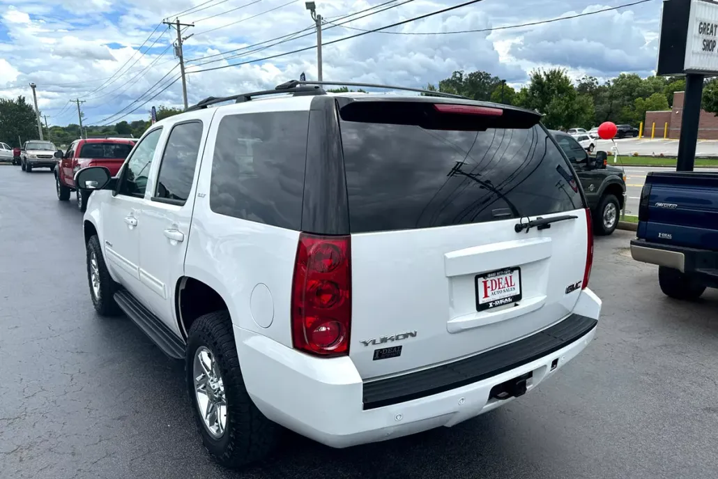 2013 Gmc Yukon 1500 SLT photo 1