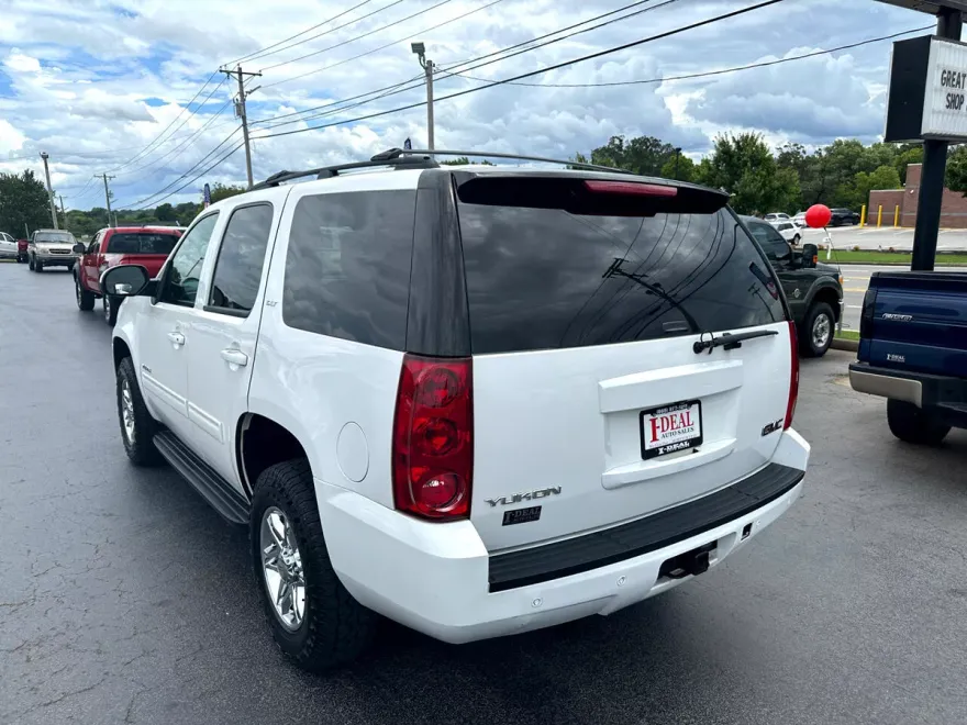 2013 Gmc Yukon 1500 SLT photo 1
