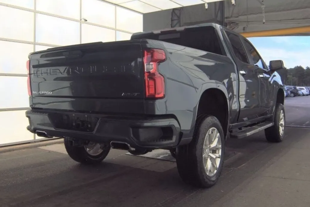 2020 Chevrolet Silverado 1500 RST photo 1
