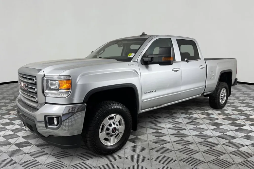 2017 Gmc Sierra SLE photo 1