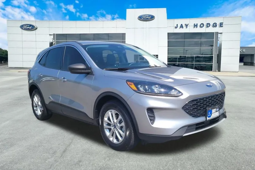 2022 Ford Escape Hybrid SE photo 1