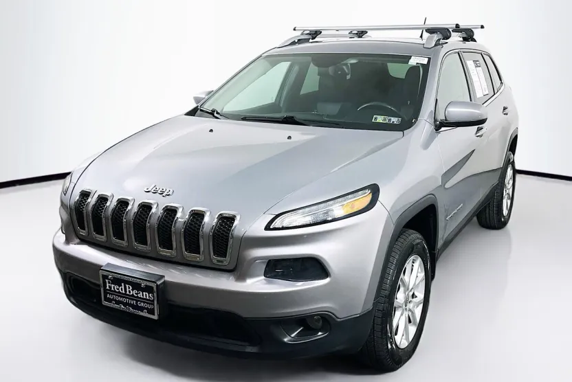 2014 Jeep Cherokee Latitude photo 1
