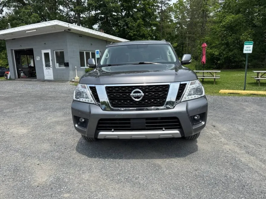 2018 Nissan Armada LE photo 1